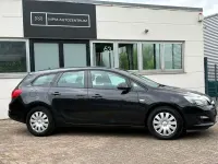 Gebraucht Opel Astra Edition 110 PS (80 kW) 2015 Schwarz Kombi