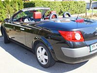 Gebraucht Renault Mégane Cabriolet Dynamique 113 PS (83 kW) 2004 Schwarz metallic Cabrio