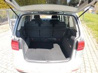 gebraucht VW Touran 1.6 TDI DSG Highline - top Zustand