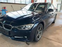 Second-hand BMW 328 245 CP (180 kW) 2015 Albastru Berlinǎ