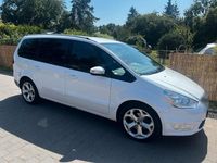 Gebraucht Ford Galaxy 140 PS (102 kW) 2013 Weiß Van / Kleinbus