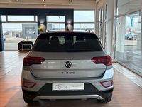 Neu VW T-Roc Style 150 PS (110 kW) 2025 Silber SUV