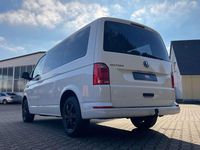 Gebraucht VW Multivan 150 PS (110 kW) 2019 Candyweiss Van