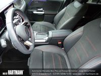 Gebraucht Mercedes GLA200 Advanced Plus 163 PS (119 kW) 2024 Metalliclack mountaingrau SUV