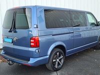 Second-hand VW Caravelle 204 CP (150 kW) 2017 Albastru Van