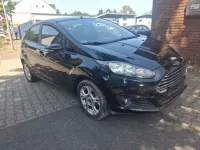 Gebraucht Ford Fiesta Trend 101 PS (74 kW) 2014 Schwarz Kleinwagen