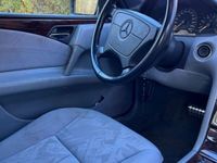 gebraucht Mercedes E280 Benzin *Klima*Automatik*TÜV