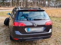 Second-hand VW Golf VII LOUNGE 105 CP (77 kW) 2015 Gri Break