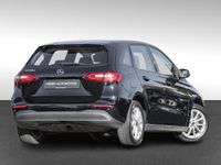 Gebraucht Mercedes E250 160 PS (117 kW) 2022 Schwarz Limousine