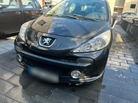 Gebraucht Peugeot 207 95 PS (69 kW) 2009 Schwarz Kleinwagen