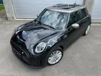 Gebraucht Mini Cooper SE 135 kW (184 PS) 2023 Schwarz Kleinwagen