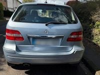 Gebraucht Mercedes B170 116 PS (85 kW) 2005 Andere farben Van / Kleinbus