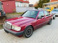 Gebraucht Mercedes 190 118 PS (86 kW) 1988 Rot Limousine