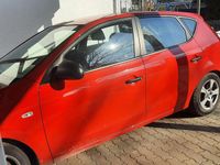 Gebraucht Hyundai i30 2008 Rot Kleinwagen
