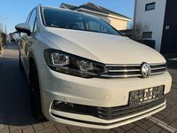 Gebraucht VW Touran 116 PS (85 kW) 2020 Weiß Van / Kleinbus