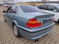 Gebraucht BMW 320 Exclusive 170 PS (125 kW) 2002 Grün Limousine