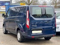 Gebraucht Ford Transit 105 PS (77 kW) 2022 Blazerblau Van / Kleinbus