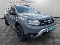 Gebraucht Dacia Duster Extreme 150 PS (110 kW) 2022 Grau SUV