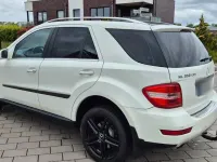 Gebraucht Mercedes ML350 231 PS (169 kW) 2011 Weiß SUV