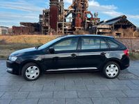 Second-hand Skoda Rapid 86 CP (63 kW) 2015 Negru Hatchback