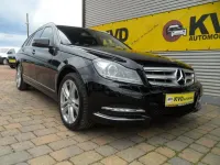 Gebraucht Mercedes C180 156 PS (114 kW) 2014 Schwarz Kombi