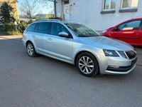 Usado Skoda Octavia Style 150 HP (110 kW) 2018 Prateado Carrinha
