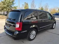 Usata Lancia Voyager Gold 163 CV (119 kW) 2011 Nero Monovolume