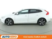 Gebraucht Volvo V40 R-Design 152 PS (111 kW) 2019 Weiß Kombi