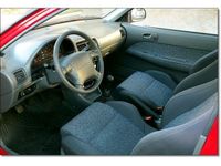 Gebraucht Suzuki Swift GL 53 PS (38 kW) 2001 Rot Kleinwagen