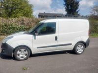 Używany Opel Combo Edition 95 KM (69 kW) 2012 Biały Minivan