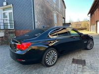 Gebraucht BMW 730 245 PS (180 kW) 2009 Schwarz Limousine