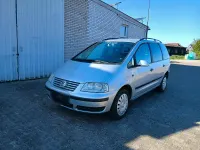 Second-hand VW Sharan 116 CP (85 kW) 2005 Argintiu Monovolum