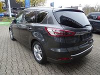 Gebraucht Ford S-MAX Titanium 165 PS (121 kW) 2020 Grau Van / Kleinbus