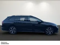 Gebraucht VW Golf VIII R-line 190 PS (139 kW) 2022 Schwarz Kombi