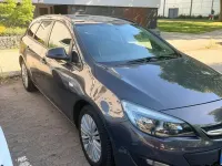 Gebraucht Opel Astra 120 PS (88 kW) 2014 Grau Kombi