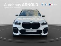 Gebraucht BMW X5 M Sport 340 PS (250 kW) 2022 Alpinweiß uni SUV