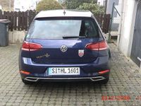 Gebraucht VW Golf VII Life 150 PS (110 kW) 2019 Blau Limousine