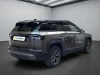 Neu Jeep Compass 144 PS (105 kW) 2026 Grün SUV