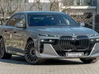 Gebraucht BMW 740 Sport Line 299 PS (219 kW) 2026 Grau Limousine