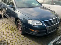 Gebraucht VW Passat 141 PS (103 kW) 2008 Blau Kombi