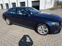 Gebraucht Mercedes E400 Avantgarde 333 PS (244 kW) 2018 Blau Limousine