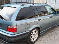 Używany BMW 320 Basis 150 KM (110 kW) 1997 Zielony Kombi