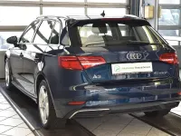Gebraucht Audi e-tron Sport 204 PS (150 kW) 2020 Blau SUV