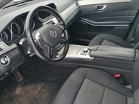 Gebraucht Mercedes E220 170 PS (125 kW) 2015 Schwarz Kombi