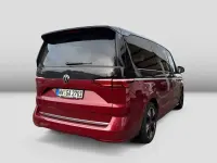 Begagnad VW Multivan Style 150 HK (110 kW) 2024 Svart Minibuss