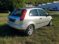 Gebraucht Ford Fiesta 60 PS (44 kW) 2004 Silber Kleinwagen