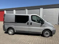 Gebraucht Renault Trafic 114 PS (83 kW) 2008 Silber Van / Kleinbus