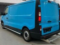 Gebraucht Renault Trafic Komfort 150 PS (110 kW) 2022 Blau Van / Kleinbus