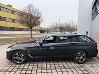 Gebraucht BMW 530e Sport Line 252 PS (185 kW) 2022 Grau Kombi