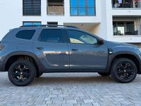 Gebraucht Dacia Duster Extreme 150 PS (110 kW) 2023 Grau SUV
